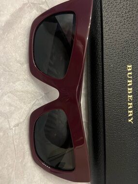 Burberry Deep Burgundy Square Women's Sunglasses